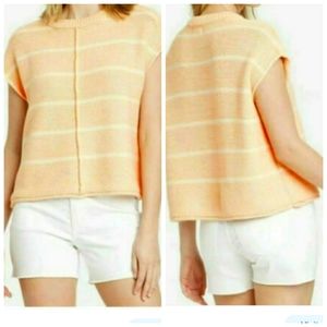 Universal Thread crochet‎ Vest.